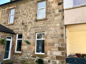 Glasgow Road Apartment