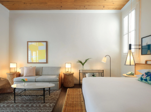 Ella's Cottages - Key West Historic Inns