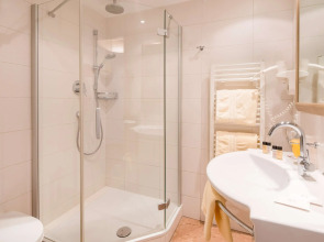 Hotel Goldener Adler, BW Signature Collection