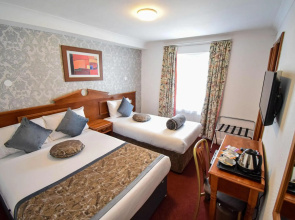 Pembridge Palace Hotel