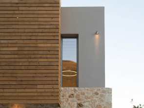 An intimate Villa Resort- Right on the beach, by ThinkVilla