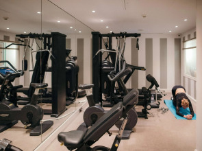 Hôtel Eiffel Blomet