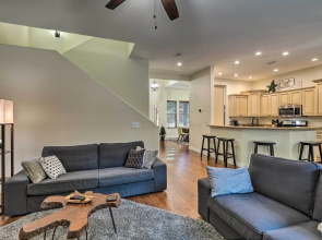 Flagstaff Family Getaway ~ 4 Miles to Downtown!