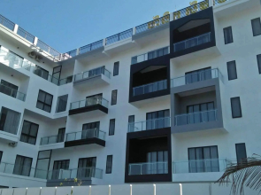 Phoenix Sea View Hotel