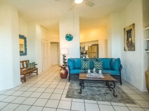 Hermoso Apartamento con Vista al Mar