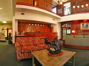 Royal Garden Inn