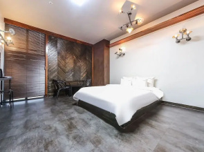 Gyeongju Hotel 801
