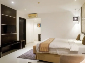 Luxurious and Relaxing 1BR Apartment at Prime Royal Residence