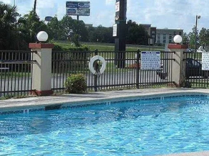 New Valdosta Inn and Suites