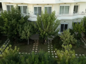 Mear Family Escape - Summer Cretan Getaway