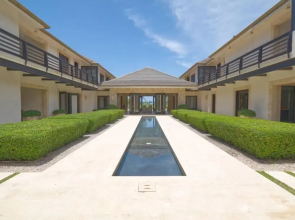 Dramatic Luxury Villa With Golf and Ocean View Walking Distance From the Beach