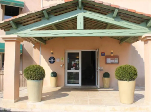 Logis Hotel le Mas de Jossyl