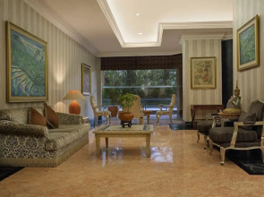 Aryaduta Suites Semanggi