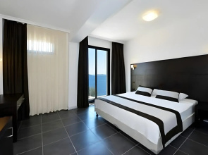 Kalamar Hotel