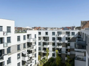 Elisabeth Downtown Apartments by UrbanRent