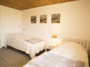Holiday Apartment Oystercatcher