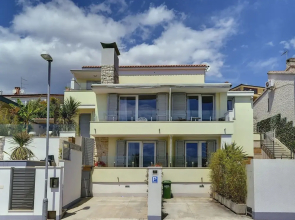 Villa in Pula With Private Swimming Pool