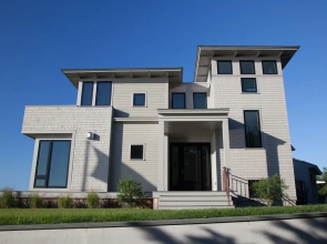 22 Cliff Road - Five Bedroom House