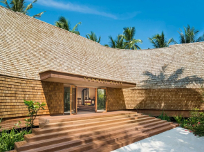 The St. Regis Maldives Vommuli Resort