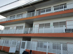 Victoria's Gennie Bay Village Hostal