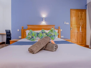 Frangipani Self-catering Holiday Apartment