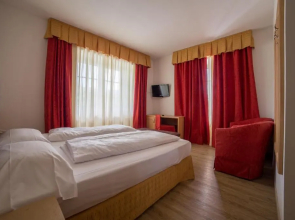 Alpen Hotel Eghel