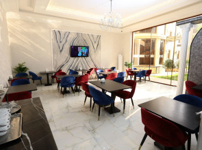 Saroy Palace Hotel