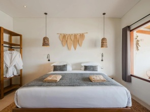 Amber Lombok Beach Resort
