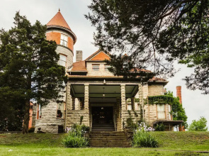 The Mansion at Elfindale