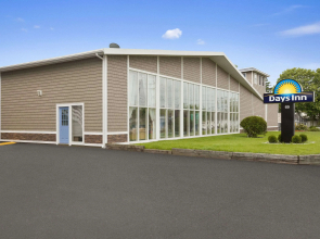 Days Inn by Wyndham West Yarmouth/Hyannis Cape Cod Area