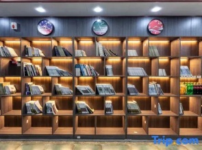 Kaiyuan Manyuege Resort Hotel (Tai'erzhuang Ancient City Scenic Area Branch)