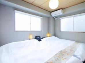 Best location 2 min HiroshimJR station Up10 people