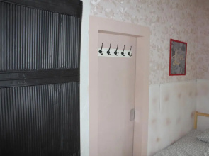 Guest House on Sverdlova