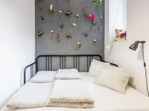 Industrial Style Appartment with AC steps to Gozsdu