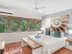 Poolside Apt In Alamanda Beachfront Resort 55