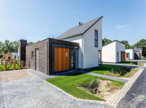 Modern and Child-friendly Villa in Limburg