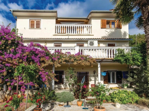Nice Home in Medveja With Wifi and 3 Bedrooms