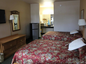 Lone Star Inn & Suites