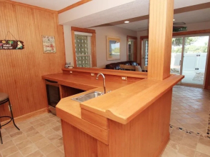 Fore-Shore - 3 Br Home