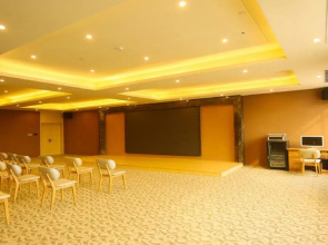 Ji Hotel Kaifeng University