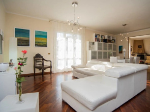 Deluxe Apartment in Villa Pantarei