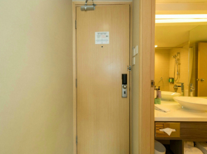 Panda Hotel