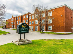 Quality Suites Quebec