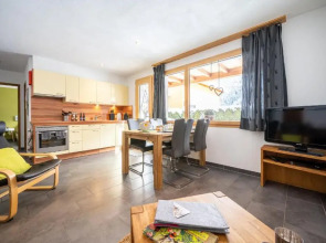 Chasa Sotchà Dadora 698