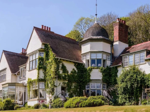 Fauhope House