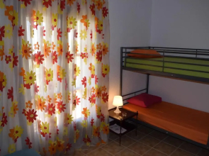 Mikiverna Houses & Apartments