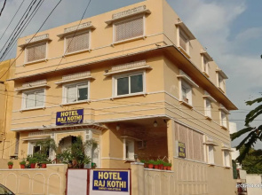FabHotel Raj Kothi