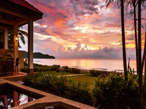 Borneo Beach Villa & Suite