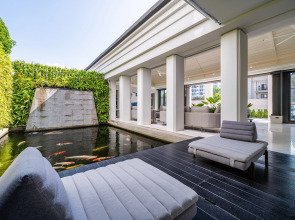 Manhattan Pattaya Hotel