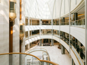 Lotte Hotel World